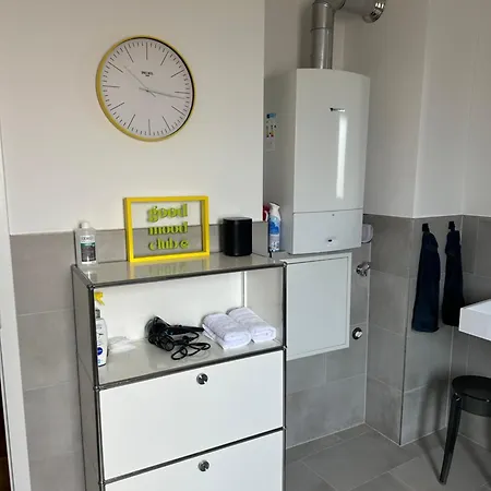 Stylisches Mit Grossem Tageslichbad Am Marktplatz דירה *